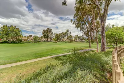 189 Encantado, Rancho Santa Margarita, CA 92688 - Photo 2