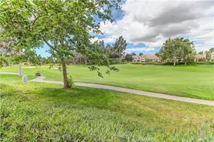 189 Encantado Canyon, Rancho Santa Margarita, CA 92688 - Photo 2