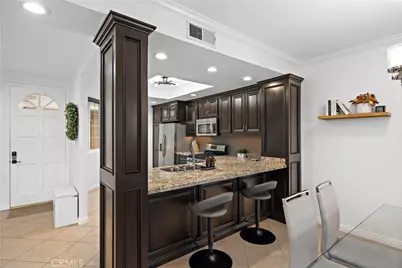 19442 Sunray Ln #103, Huntington Beach, CA 92648 - Photo 8