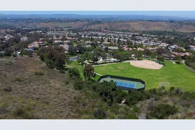 44 Willowbrook Lane, Rancho Santa Margarita, CA 92688 - Photo 60