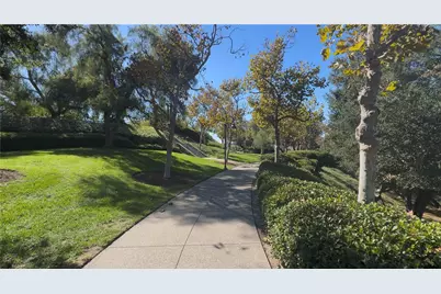 44 Willowbrook Lane, Rancho Santa Margarita, CA 92688 - Photo 50