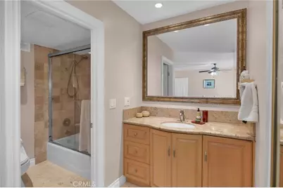 16721 Castaway, Huntington Beach, CA 92649 - Photo 20