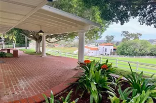 2086 Playa Rd, Carlsbad, CA 92009 - Photo 2