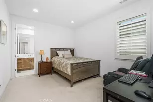 118 Iron Gate, Irvine, CA 92618 - Photo 18