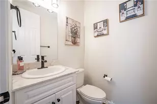 135 Neptune, Irvine, CA 92618 - Photo 22