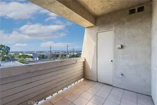 2501 Temple, Signal Hill, CA 90755 - Photo 24