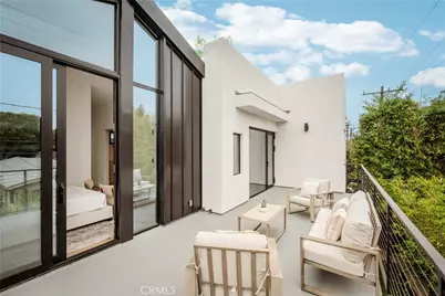 8904 Hubbard St, Culver City, CA 90232 - Photo 10