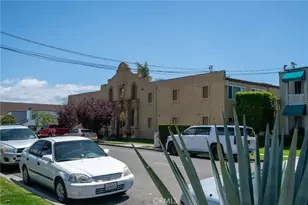 291 293 Avocado St, Costa Mesa, CA 92627 - Photo 2