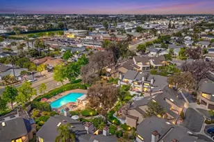 911 Van Ness Ct, Costa Mesa, CA 92626 - Photo 34