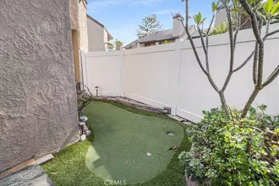 911 Van Ness Court, Costa Mesa, CA 92626 - Photo 32