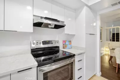 911 Van Ness Court, Costa Mesa, CA 92626 - Photo 14