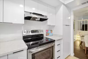 911 Van Ness Ct, Costa Mesa, CA 92626 - Photo 14