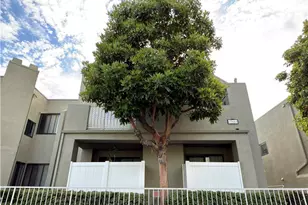 17661 Sergio Cir, Huntington Beach, CA 92647 - Photo 26