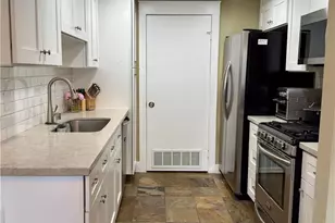 17661 Sergio Cir, Huntington Beach, CA 92647 - Photo 8