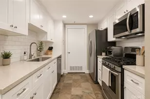 17661 Sergio Cir, Huntington Beach, CA 92647 - Photo 6