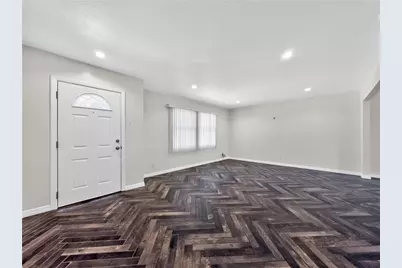 16191 Fairway, Huntington Beach, CA 92649 - Photo 6