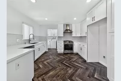 16191 Fairway, Huntington Beach, CA 92649 - Photo 8