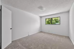 6951 Lenis, Huntington Beach, CA 92647 - Photo 20