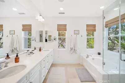 1 Via Leon, San Clemente, CA 92673 - Photo 16