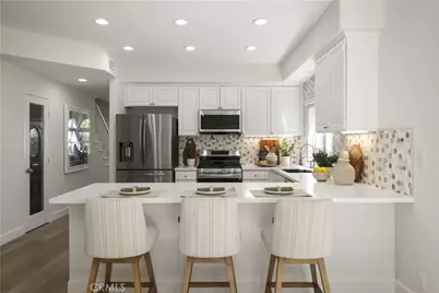 526 12th St, Huntington Beach, CA 92648 - Photo 4