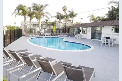 21752 Pacific Coast Hwy #7A, Huntington Beach, CA 92646 - Photo 18