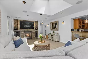 142 Liberty, Newport Beach, CA 92660 - Photo 6
