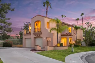 10 Verano, Lake Forest, CA 92610 - Photo 2