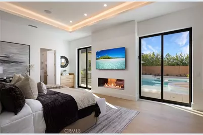 1453 Galaxy Dr, Newport Beach, CA 92660 - Photo 32