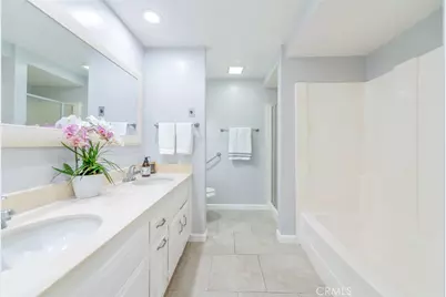 2264 Via Puerta #B, Laguna Woods, CA 92637 - Photo 16