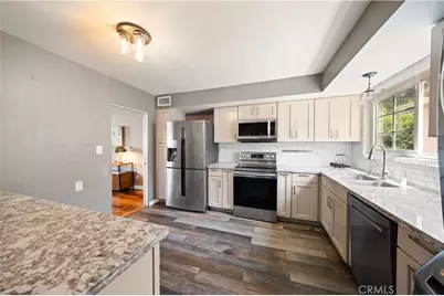 3900 Lenawee Ave. #8, Culver City, CA 90232 - Photo 12