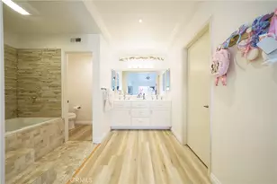 201 E Ponderosa, Anaheim, CA 92802 - Photo 24