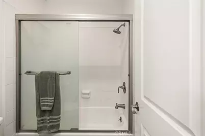 1351 N Crescent Heights #114, West Hollywood, CA 90046 - Photo 18