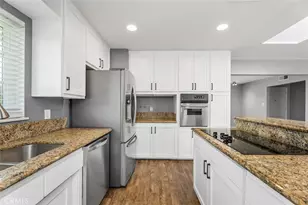 1566 Corsica Pl, Costa Mesa, CA 92626 - Photo 14