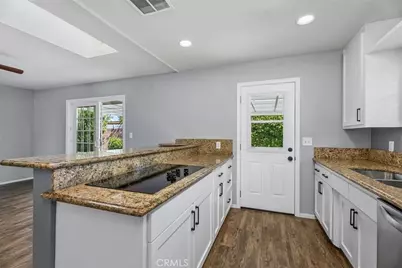 1566 Corsica Place, Costa Mesa, CA 92626 - Photo 18