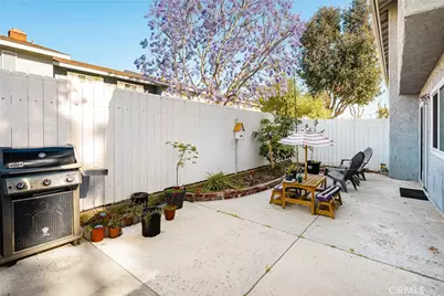 19752 Bromley Lane #9, Huntington Beach, CA 92646 - Photo 4