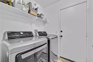 175 Paperbirch Cir, Corona, CA 92881 - Photo 12