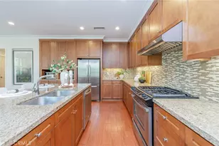 117 Gemstone, Irvine, CA 92620 - Photo 10