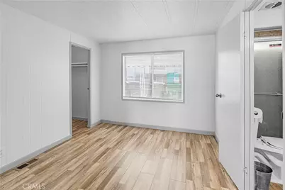 38200 Via Del Largo, Murrieta, CA 92563 - Photo 16