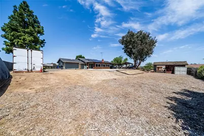 18915 Doving, Riverside, CA 92508 - Photo 8