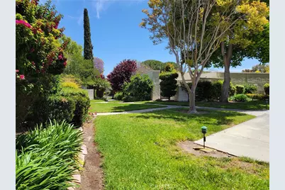 2157 Via Mariposa E #A, Laguna Woods, CA 92637 - Photo 2