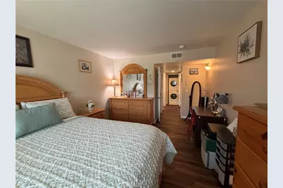 2599 Walnut #205, Signal Hill, CA 90755 - Photo 2