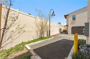 886 Francesca, Walnut, CA 91789 - Photo 36