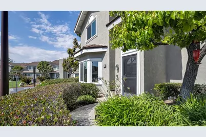 336 Fallingstar, Irvine, CA 92614 - Photo 2