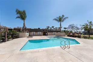 801 S Lyon, Santa Ana, CA 92705 - Photo 12