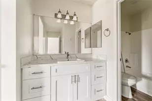801 S Lyon, Santa Ana, CA 92705 - Photo 10