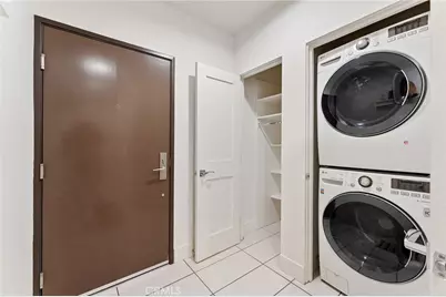118 N Kings Rd #201, Los Angeles, CA 90048 - Photo 6