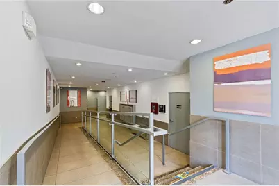 118 N Kings Rd #201, Los Angeles, CA 90048 - Photo 36