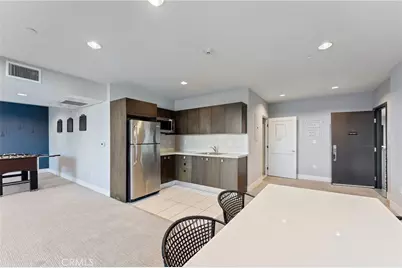 118 N Kings Rd #201, Los Angeles, CA 90048 - Photo 32