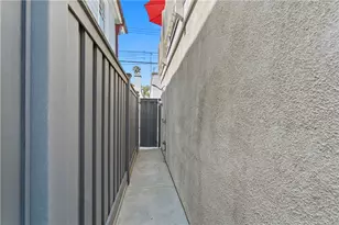 223 14th St, Huntington Beach, CA 92648 - Photo 32