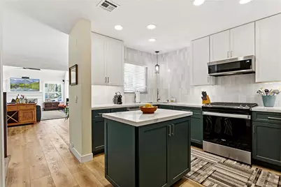 223 14th Street, Huntington Beach, CA 92648 - Photo 12